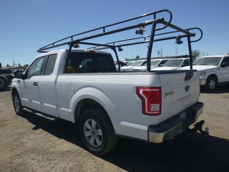 2016-ford-f150-image-4