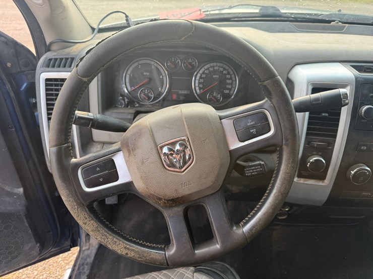 dodge-2500-image-37