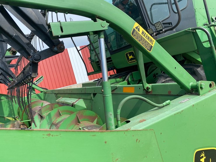 john-deere-215-image-25