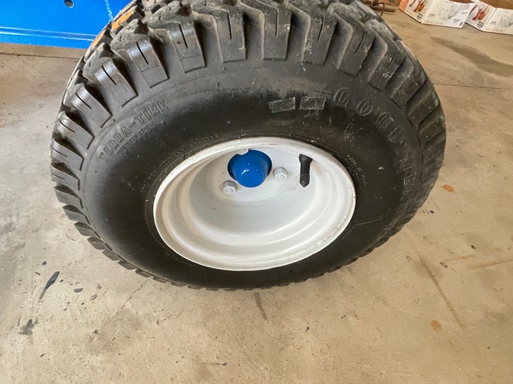 ford-tractor-image-9