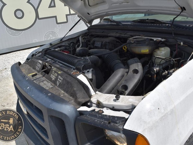 2006-ford-f350-sd-xl-image-40