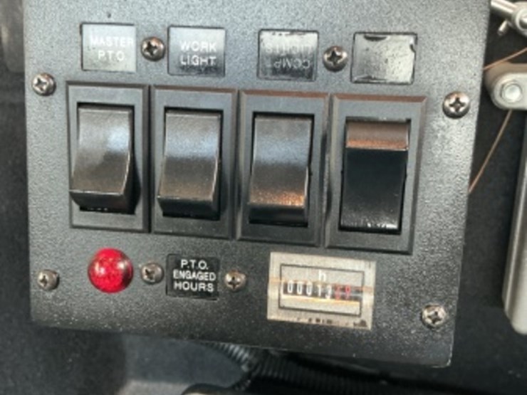 2016-ford-f550-image-27