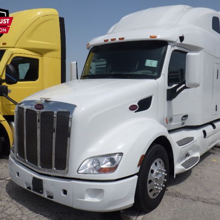 2022 PETERBILT 579