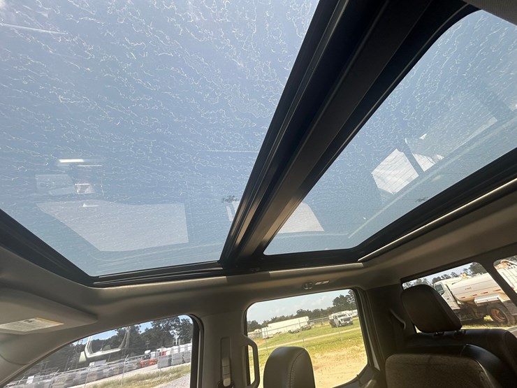 2019-ford-f150-image-19