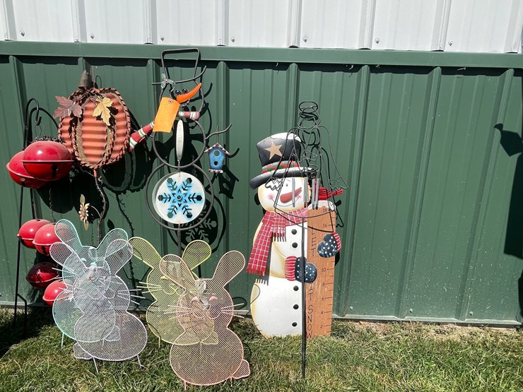 #2146-•-seasonal-holiday-metal-yard-art-decorations-image-3
