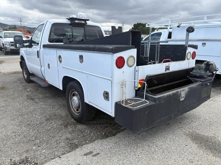 2015-ford-f250-image-4