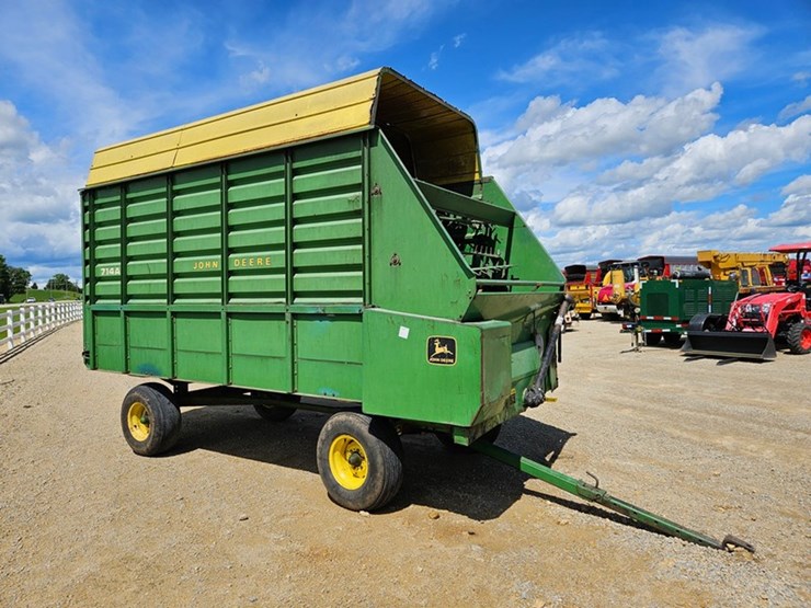 john-deere-714a-image-7