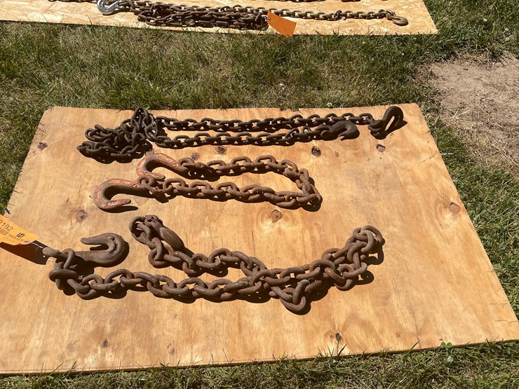 #2192-•-(3)-heavy-duty-chains-with-hooks-image-1