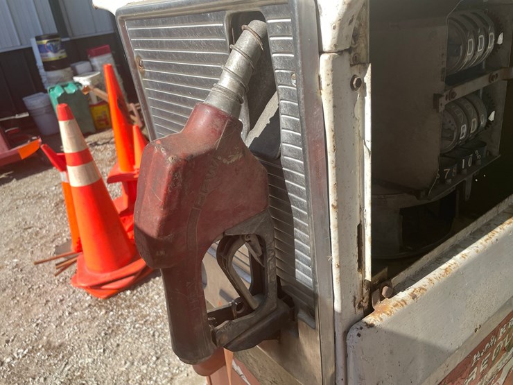 #2122-•-ao-smith-gas-pump-image-4