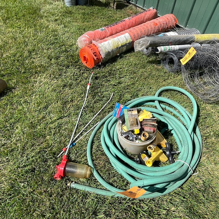 #2153 • Water Hose and Hose Attachments