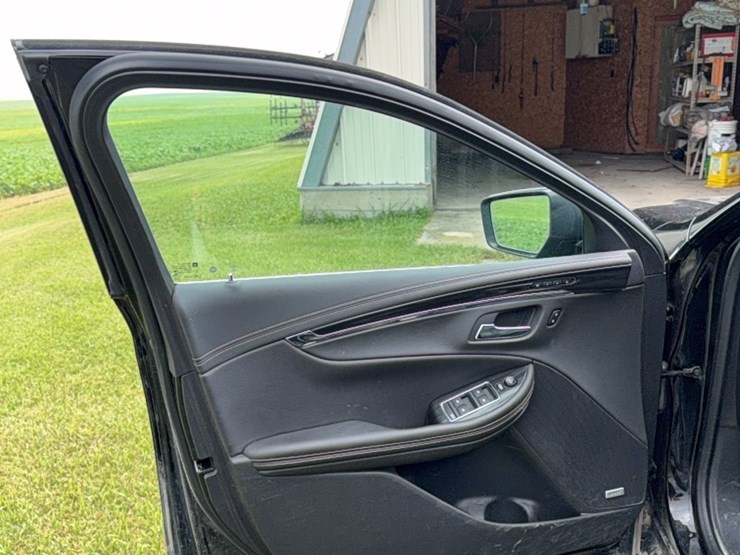 2019-chevy-impala,-4-door,-67,000-miles,-always-well-maintained,-runs-excellent,-ready-to-drive-image-38