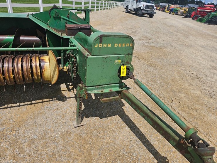 john-deere-24t-image-10