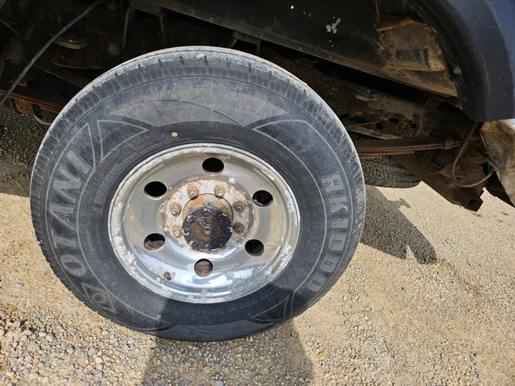 2004-ford-f250-xlt-image-36