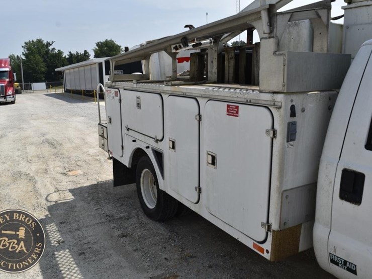 2006-ford-f350-sd-xl-image-27