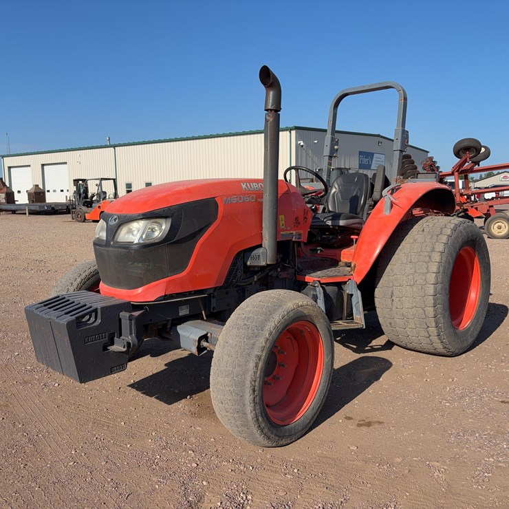 KUBOTA M6060