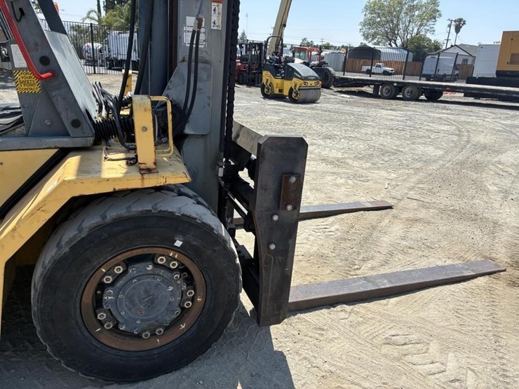 2006-komatsu-fd100-7-image-9