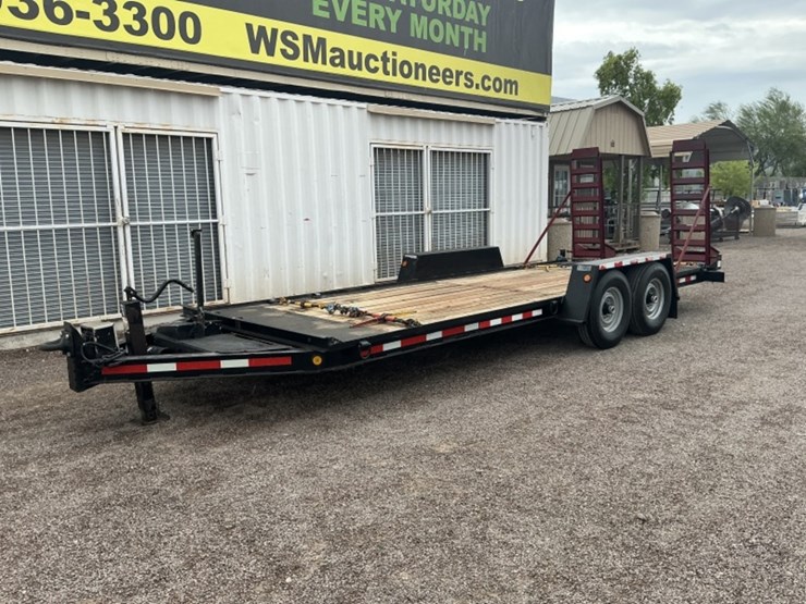 2006-towmaster-t-12dd-equipment-trailer-image-2