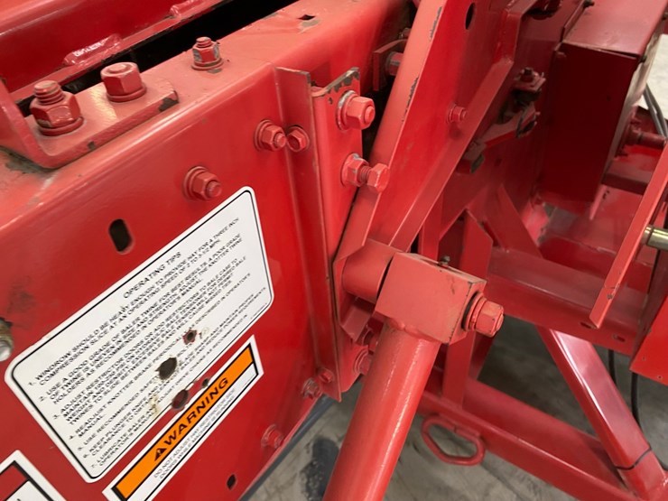 massey-ferguson-1837-image-23