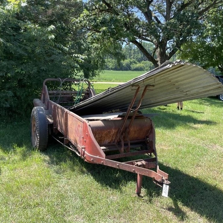 Ground Driven Manure Spreader