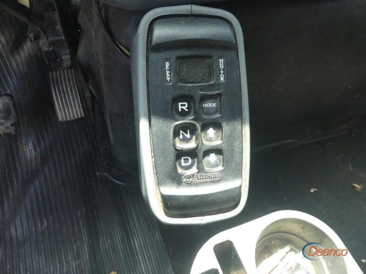 2007-international-durastar-4300-image-15