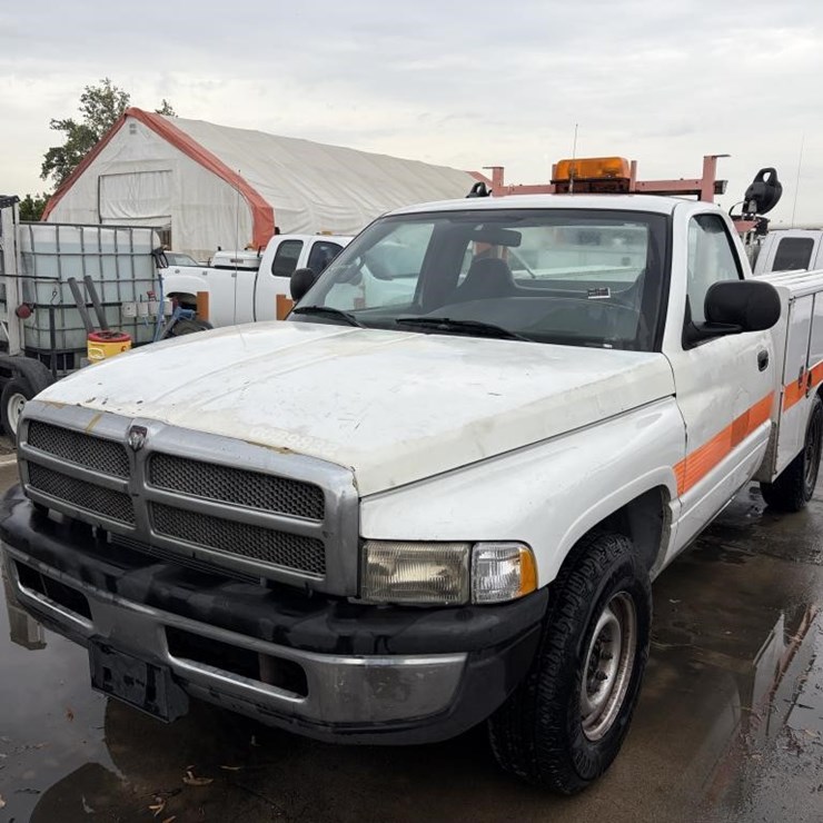 2002 DODGE RAM 2500