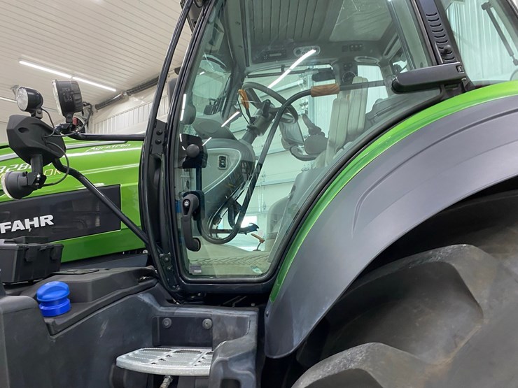 deutz-fahr-8280ttv-warrior-image-46