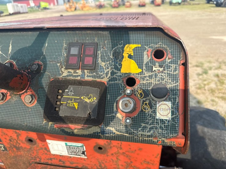 ditch-witch-3700dd-image-24