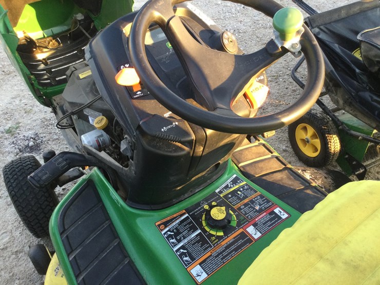 john-deere-x300-image-6
