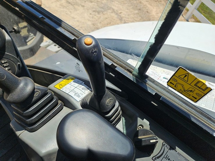 bobcat-e85-image-45