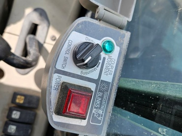 yanmar-vio45-image-41