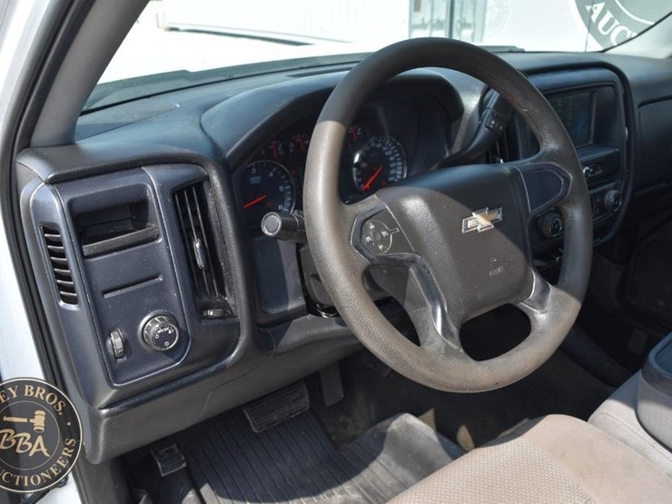 2017-chevrolet-silverado-1500-image-41