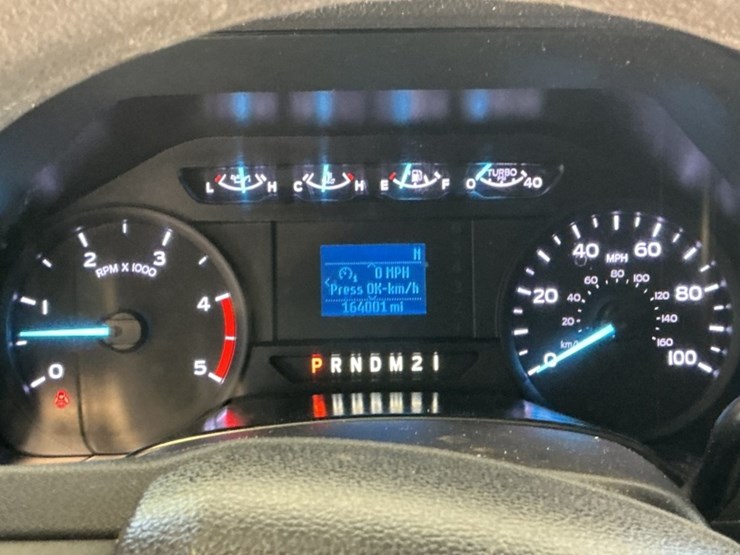 2019-ford-f550-image-23