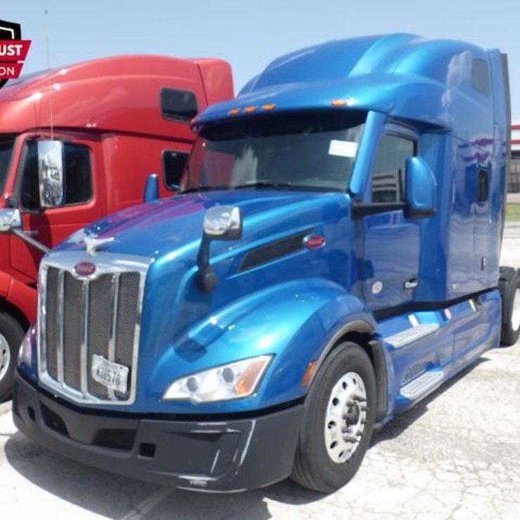 2022 PETERBILT 579