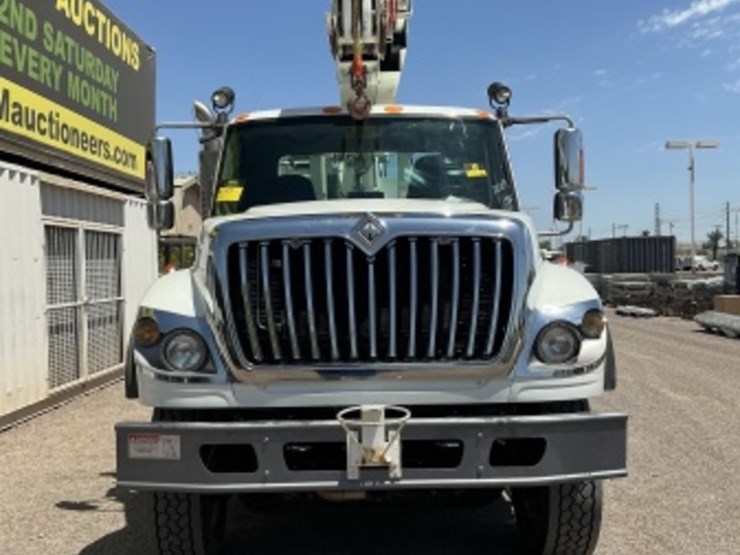 2009-international-workstar-7600-image-3