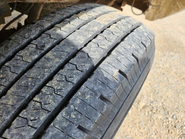 2004-ford-f250-xlt-image-37