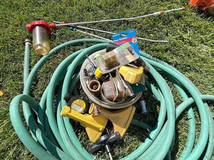 #2153-•-water-hose-and-hose-attachments-image-3