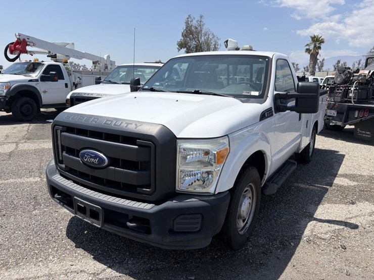 2015-ford-f250-image-1