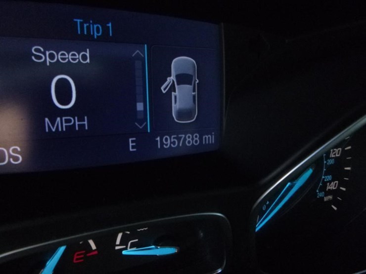2014-ford-escape-image-14