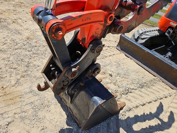 kubota-kx057-4-image-9