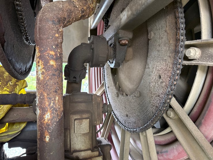 2007-peterbilt-335-image-65