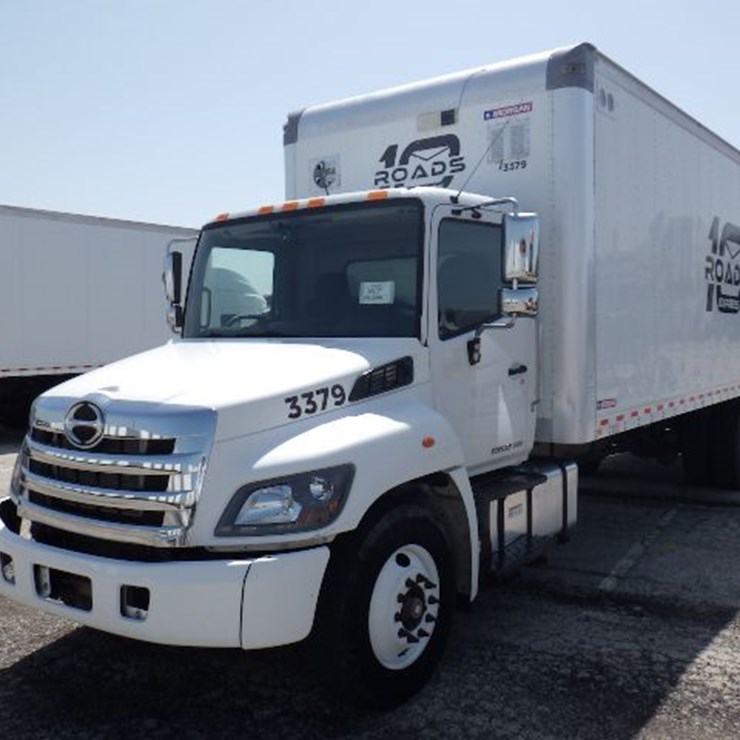 2020 HINO 268A