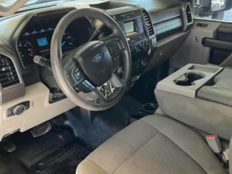 2019-ford-f250-image-27