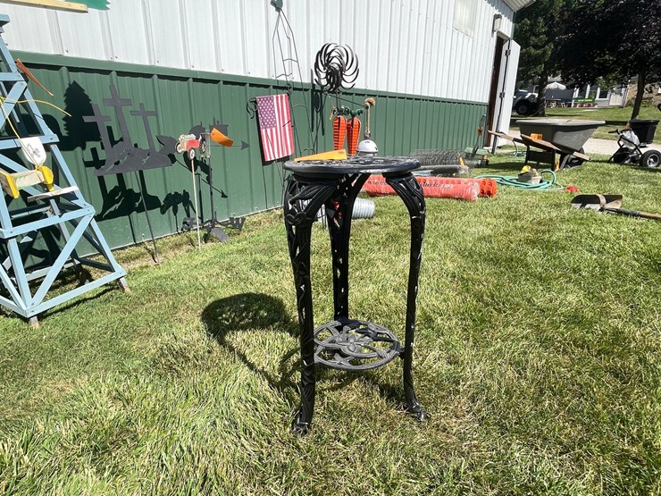 #2148-•-cast-outdoor-decorative-table-image-3