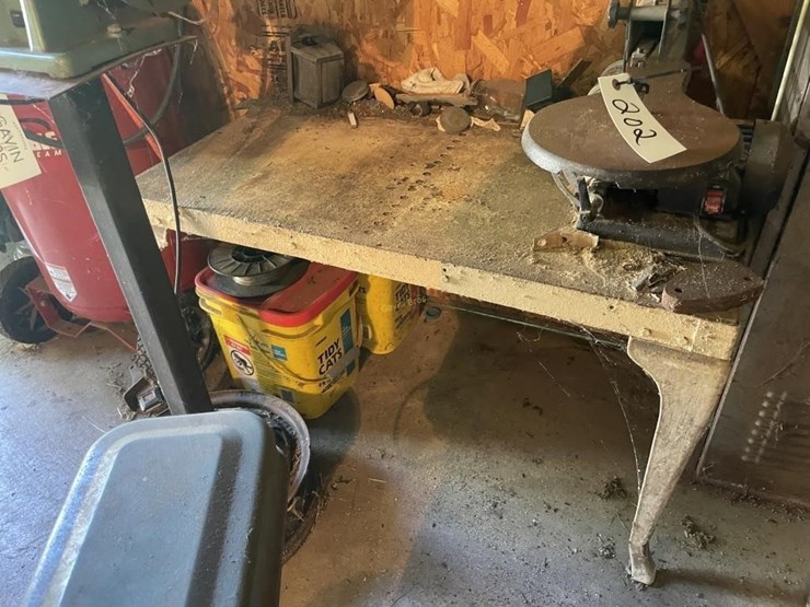 ace-16"-bench-scroll-saw-image-3