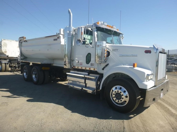 2020-western-star-4900sf-image-3