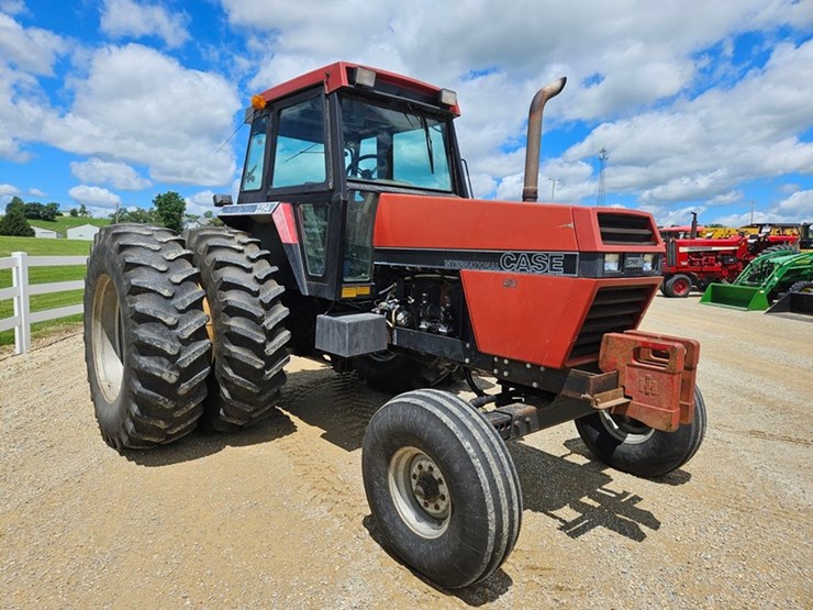 1984-case-ih-2294-image-7