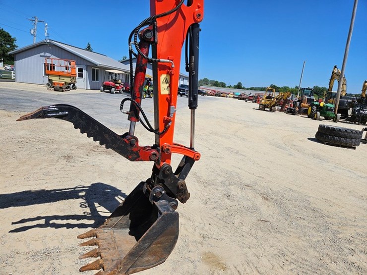 kubota-kx057-4-image-21