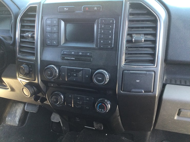 2018-ford-f150-image-8