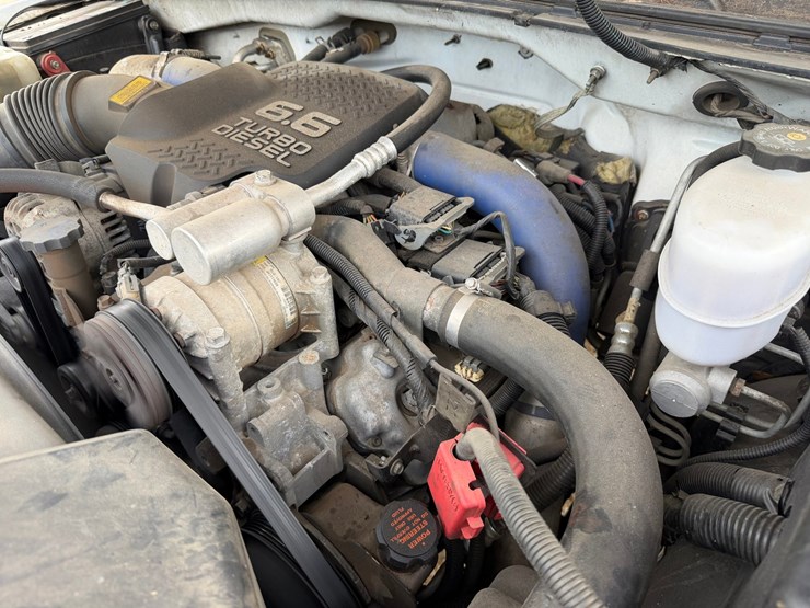 2001-chevrolet-3500-image-74