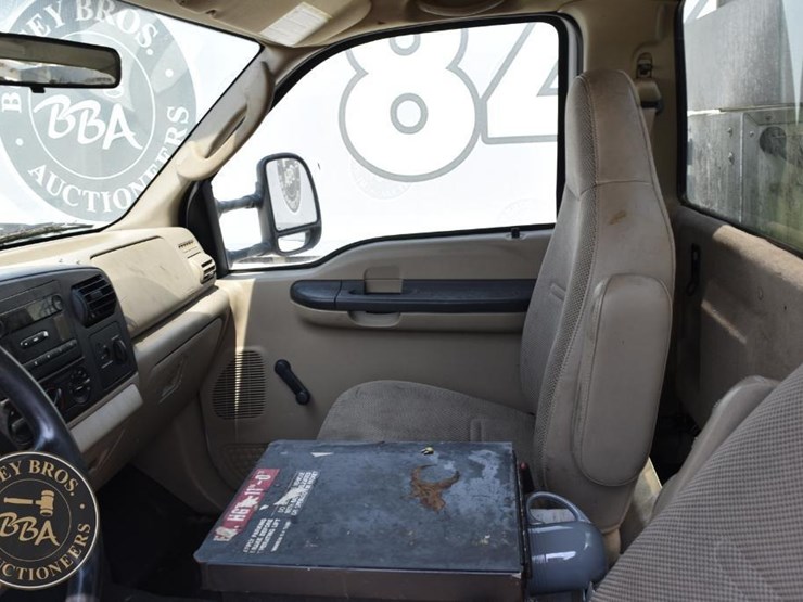 2006-ford-f350-sd-xl-image-48